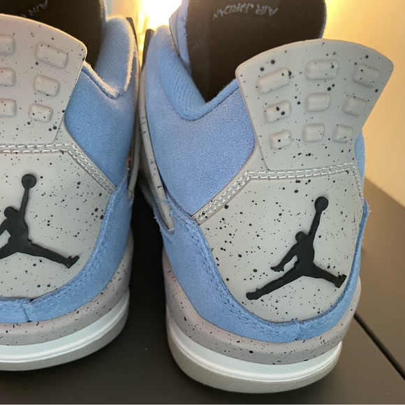 Jordan 4 Retro (GS) - Picture 2 of 6